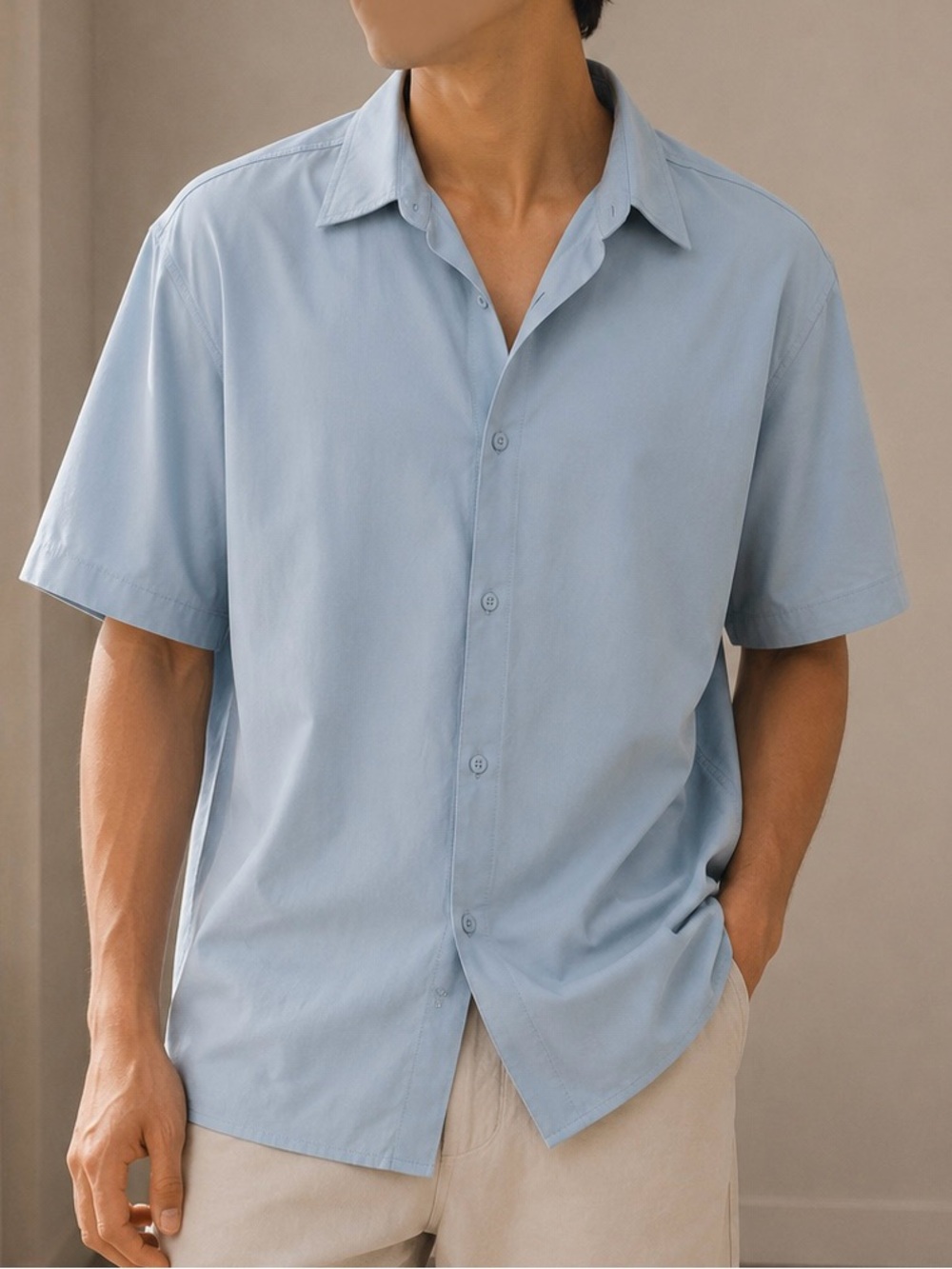 Men's Light Blue Short-Sleeve Button-Up Shirt